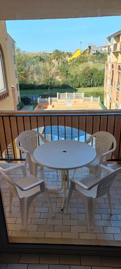 Appartement Situe Au Cap D'Agde Proche Plage Zewnętrze zdjęcie
