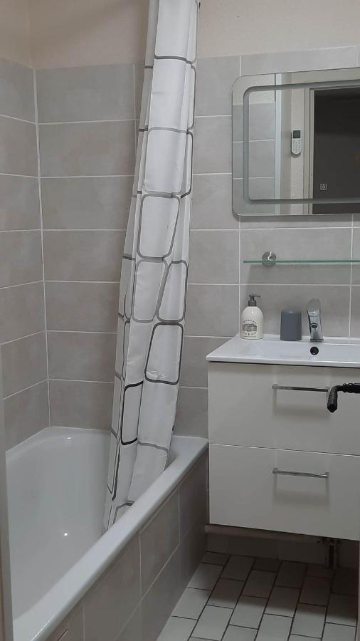 Appartement Situe Au Cap D'Agde Proche Plage Zewnętrze zdjęcie